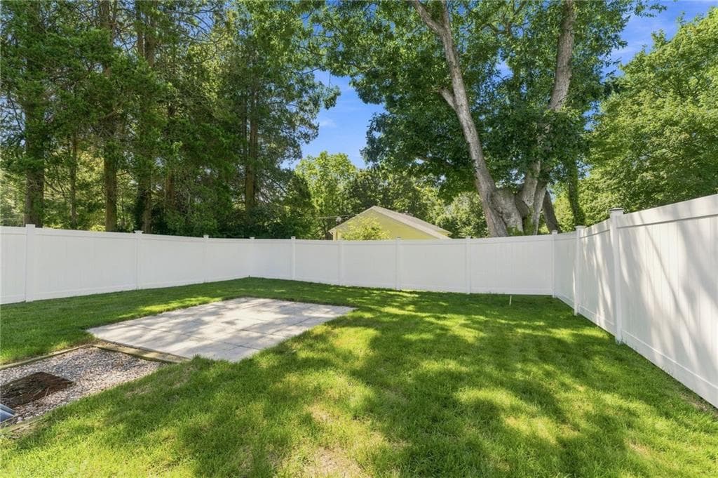 Single Family Residence at 51 Westminster Street, Westerly, photo 7 of 29