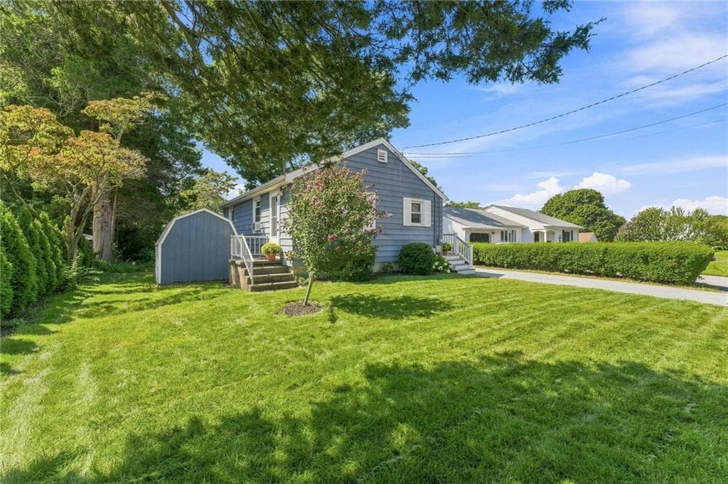 Single Family Residence at 51 Westminster Street, Westerly, photo 14 of 29