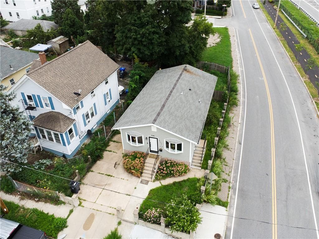 216 Wendell Street photo 27