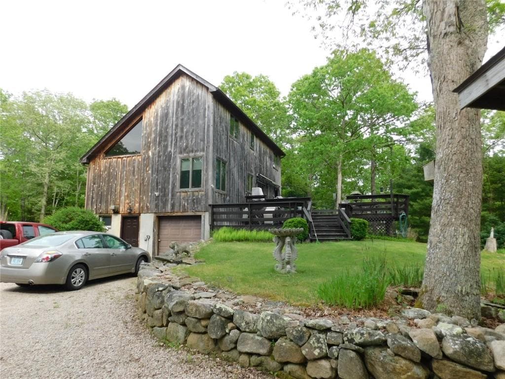 Single Family Residence at 20 SMALL POX Trail, Richmond, photo 23 of 46