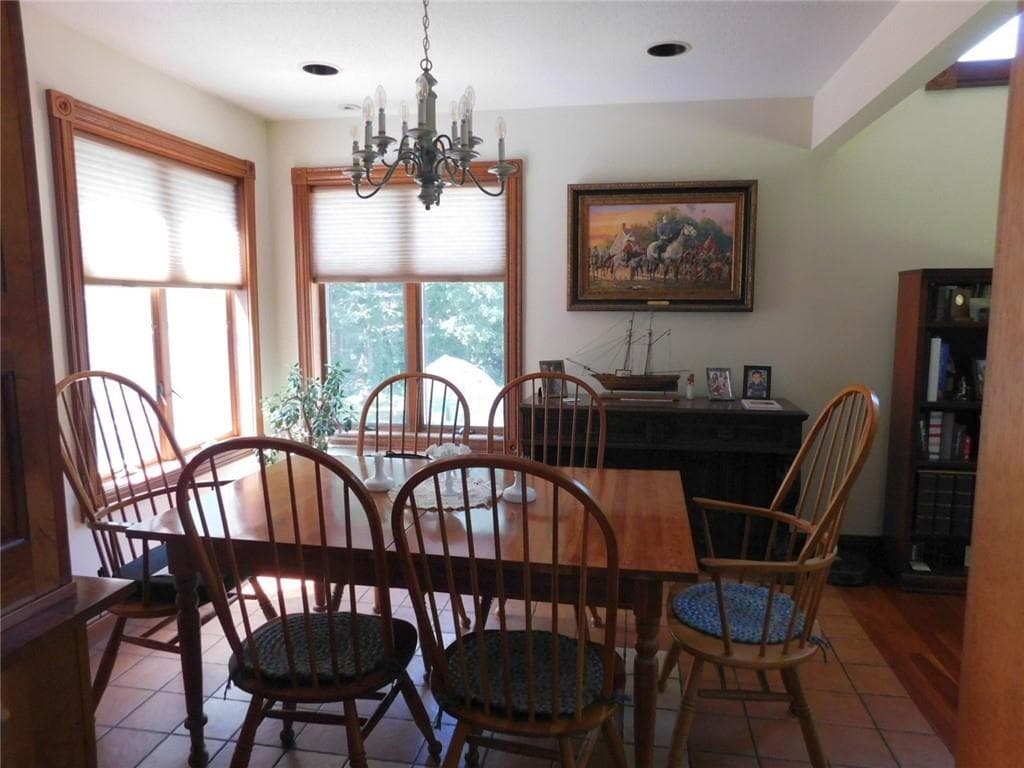 Single Family Residence at 20 SMALL POX Trail, Richmond, photo 6 of 46