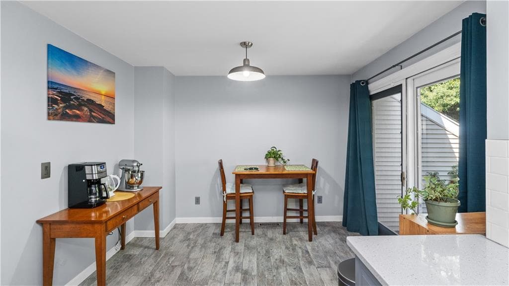 Condominium at 200 River Farms Drive UNIT 200, West Warwick, photo 8 of 38