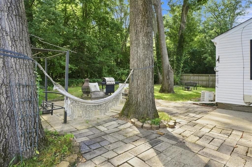 14 Woodhill Drive photo 10