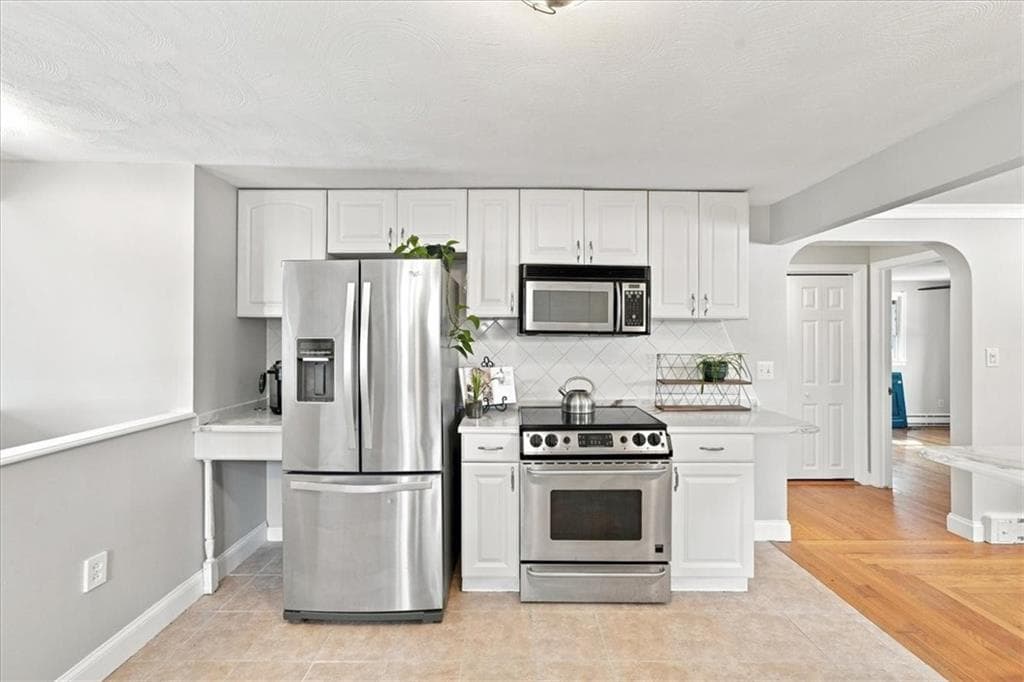 14 Woodhill Drive photo 11