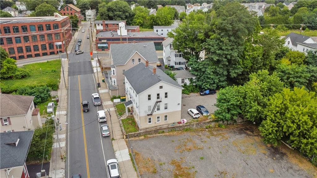 130 E School Street