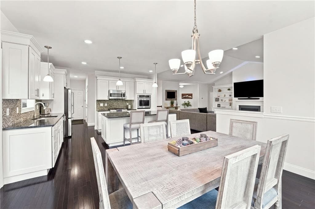 Single Family Residence at 919 A Ten Rod Rd Road, Exeter, photo 15 of 50