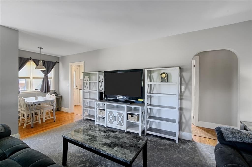 7 Thurston Avenue photo 10