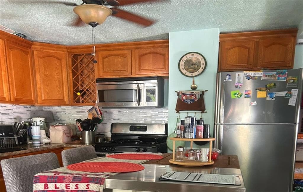 147 Aborn Avenue photo 9