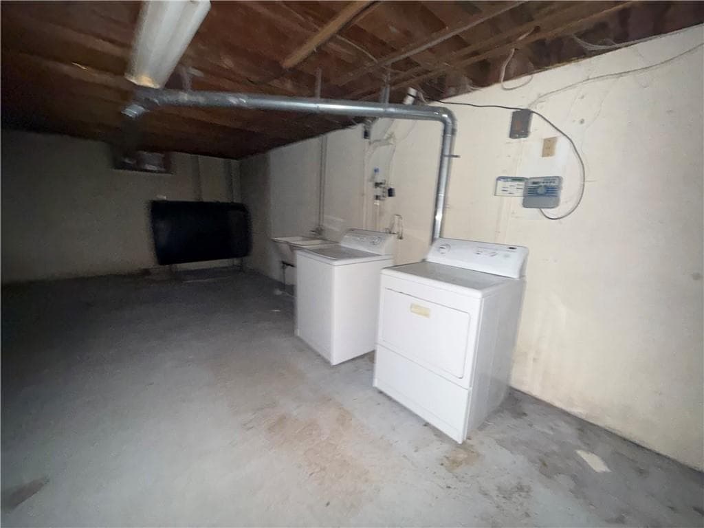 243 Deerfield Road photo 28