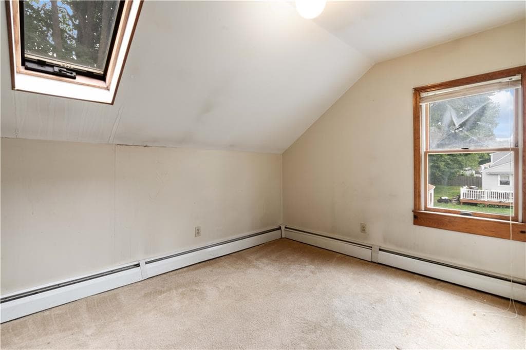 6 Hanley Lane photo 22