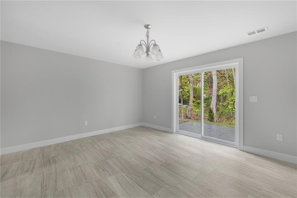 299 Palmer Avenue photo 4
