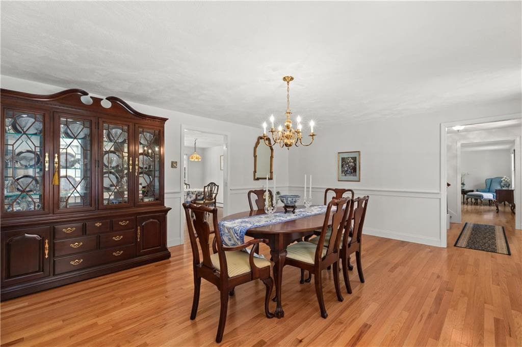 Single Family Residence at 46 Middle Road, East Greenwich, photo 6 of 46