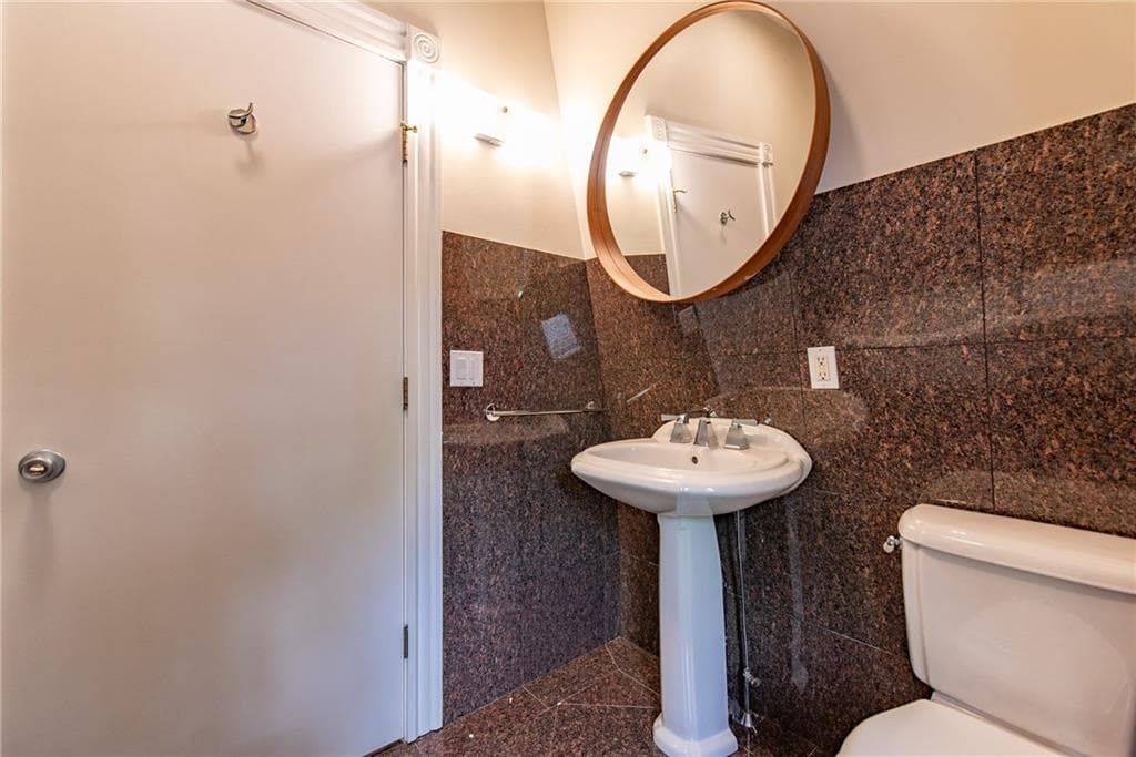 1403 Westminster Street UNIT E photo 22