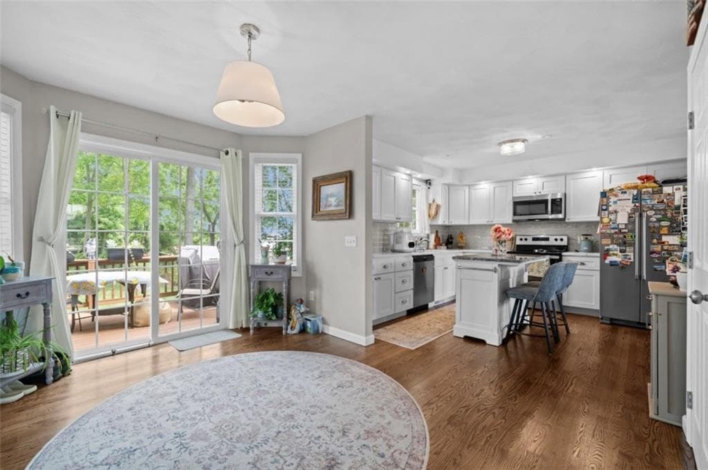 44 Dion Avenue photo 36