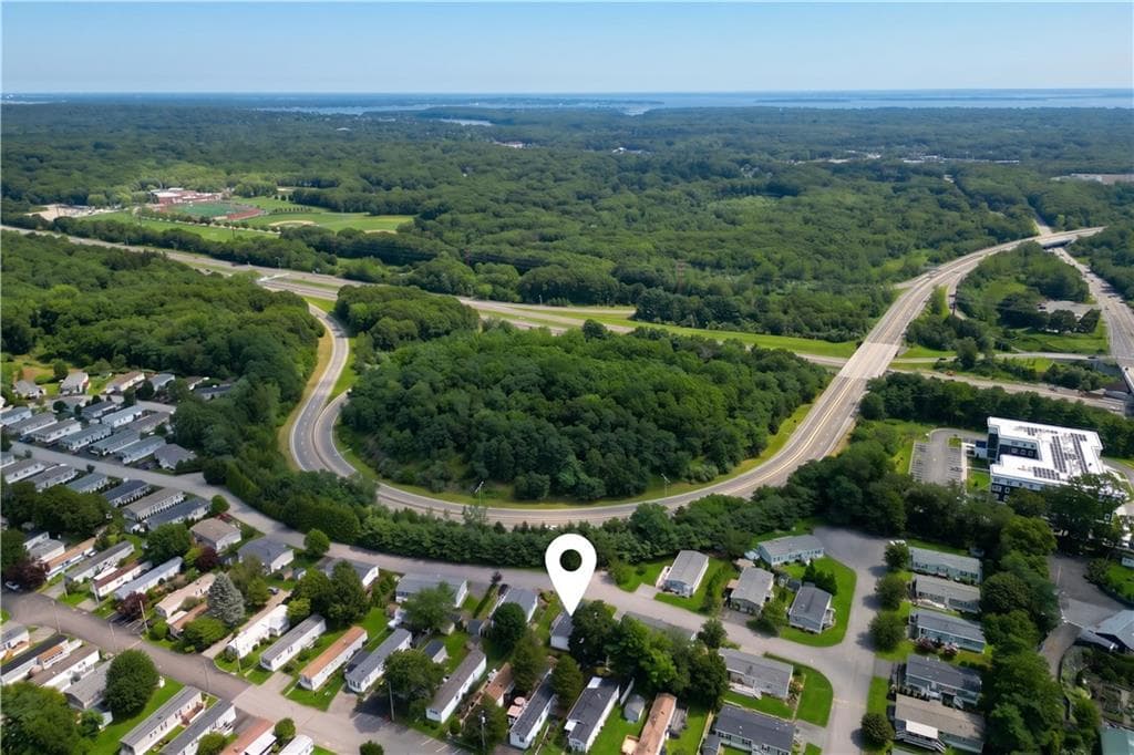 175 Lewis Farm Road photo 4