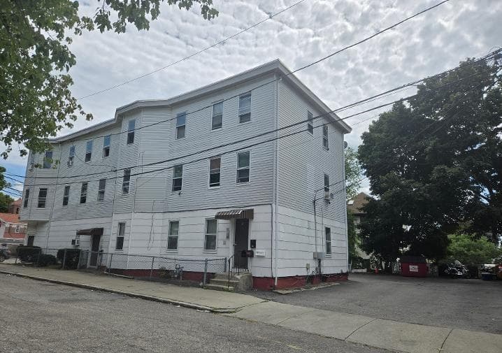 16 Mount Pleasant Avenue