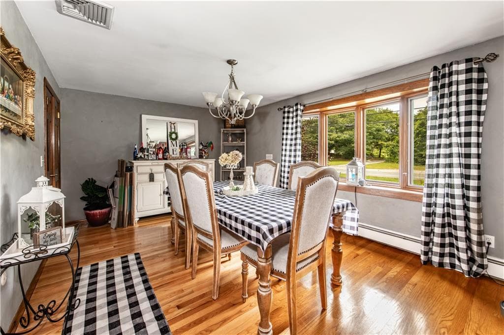 136 Jenckes Hill Road photo 9