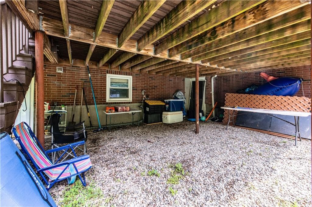 136 Jenckes Hill Road photo 14
