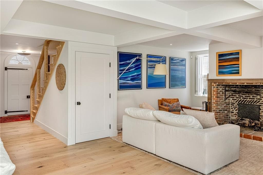Single Family Residence at 119 Spring Street, Newport, photo 27 of 49