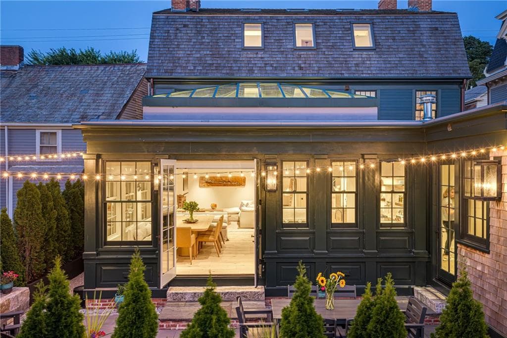Single Family Residence at 119 Spring Street, Newport, photo 5 of 49