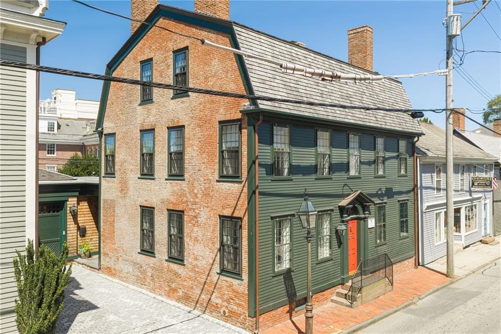 Single Family Residence at 119 Spring Street, Newport, photo 9 of 49