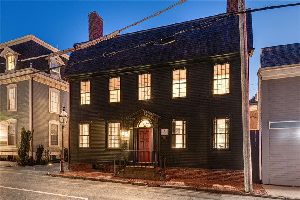 Single Family Residence at 119 Spring Street, Newport, photo 4 of 49