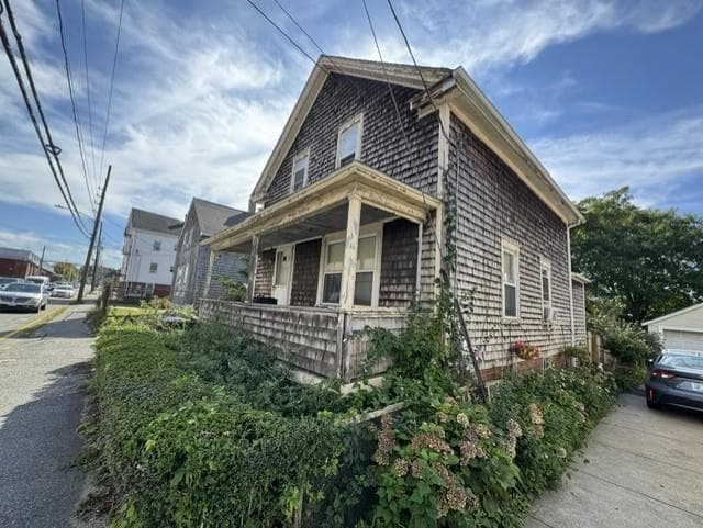 397 Metacom Avenue