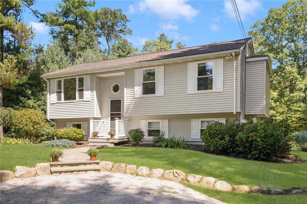 Single Family Residence at 58 Baker Pines Road, Richmond, photo 32 of 43