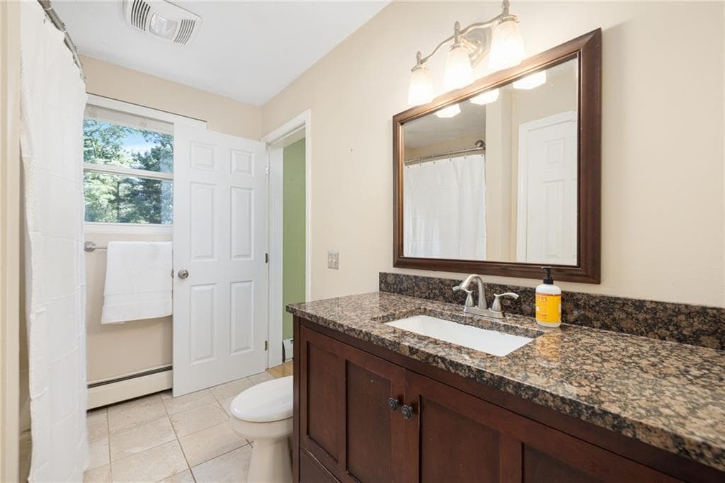 Single Family Residence at 58 Baker Pines Road, Richmond, photo 19 of 43