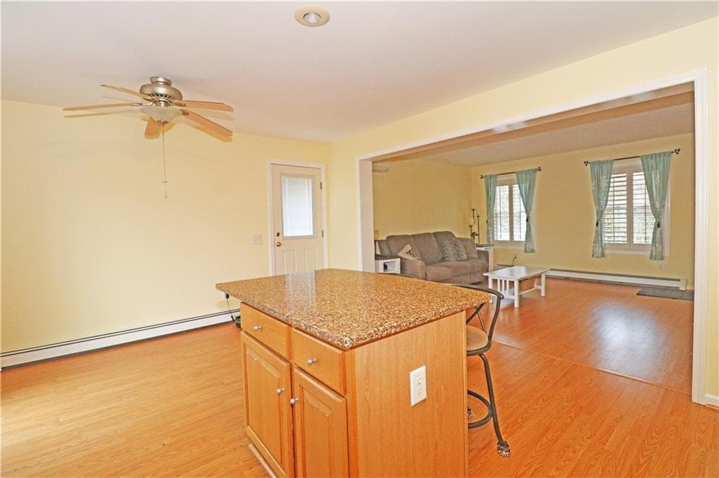 359 Main Road photo 11