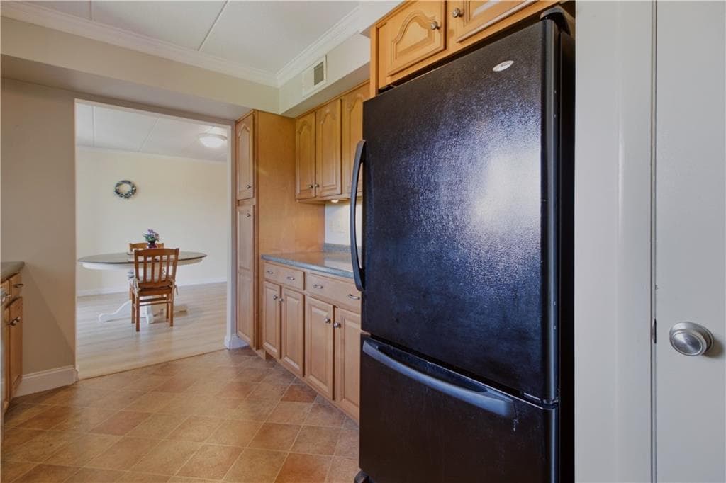 Condominium at 510 Child Street UNIT 106C, Warren, photo 7 of 22
