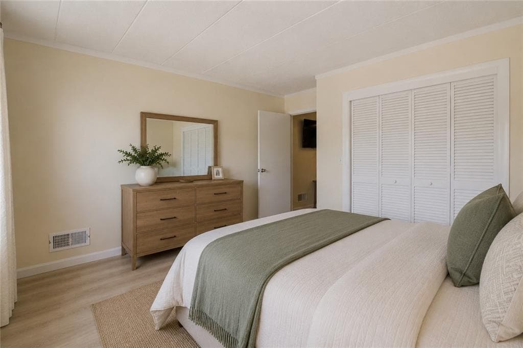 Condominium at 510 Child Street UNIT 106C, Warren, photo 9 of 22
