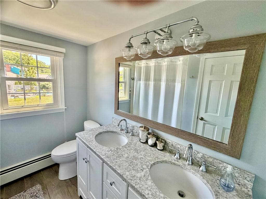 Single Family Residence at 7 Cortland Lane, Smithfield, photo 20 of 25