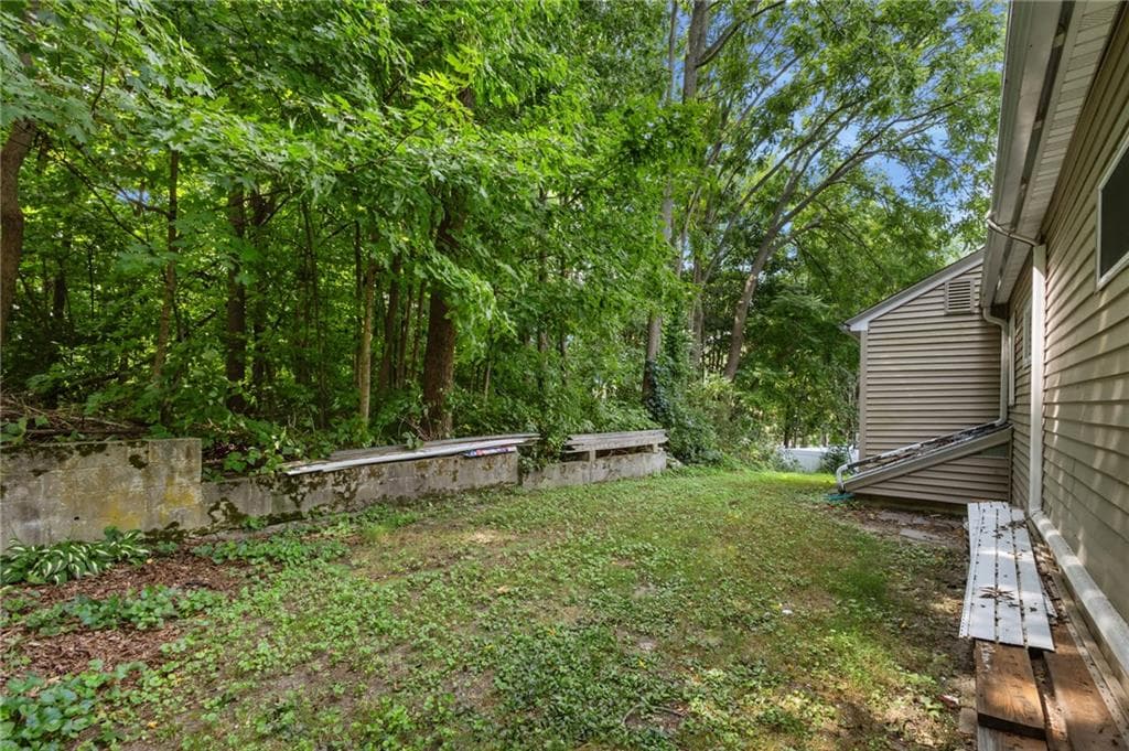 9 Country Parkway photo 41