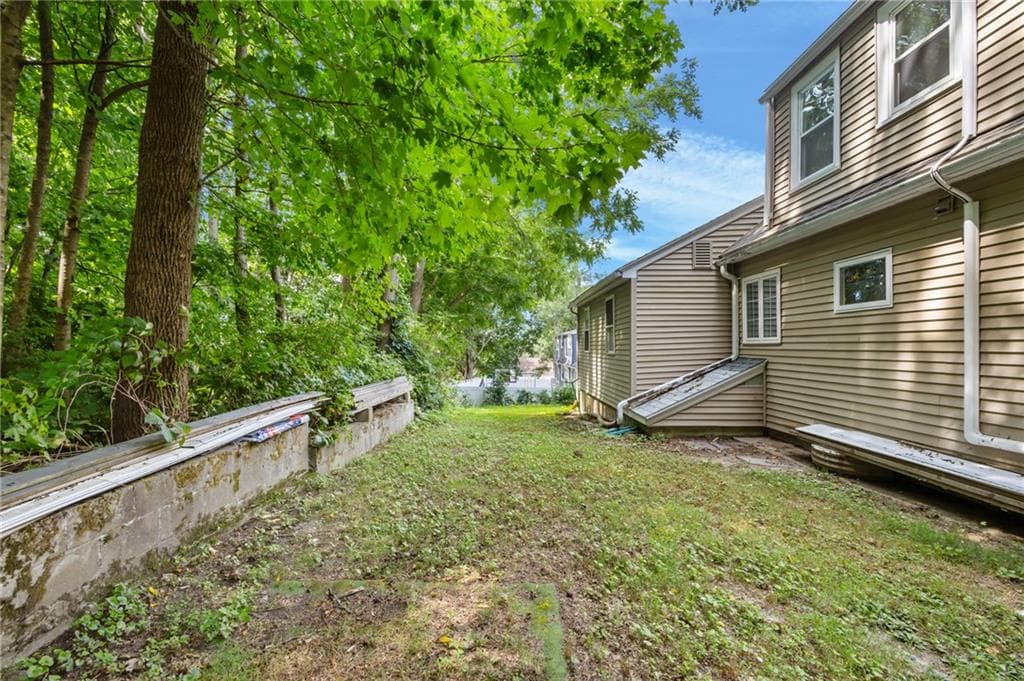 9 Country Parkway photo 40