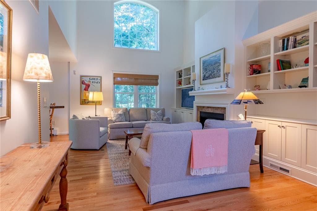 Single Family Residence at 9 Jessica Lane, Narragansett, photo 12 of 39