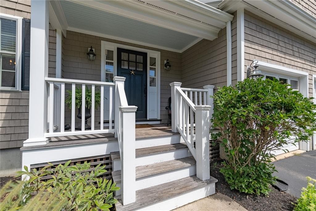 Single Family Residence at 9 Jessica Lane, Narragansett, photo 3 of 39