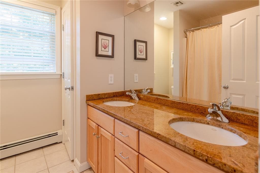 Single Family Residence at 9 Jessica Lane, Narragansett, photo 28 of 39