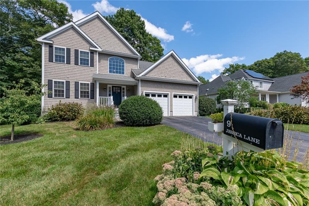 Single Family Residence at 9 Jessica Lane, Narragansett, photo 4 of 39