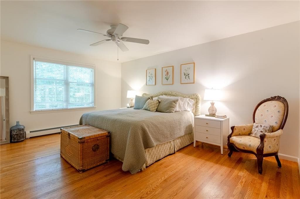 Single Family Residence at 9 Jessica Lane, Narragansett, photo 21 of 39