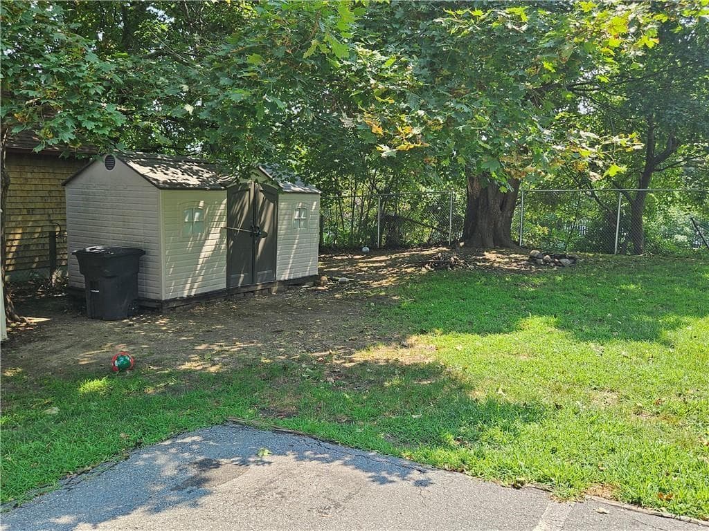 208 Marlborough Street UNIT 4 photo 34