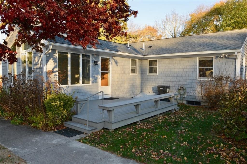 Multi Family at 55 Vinton Avenue, Cranston, photo 6 of 37