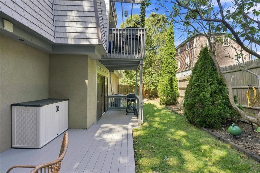 Condominium at 125 Van Zandt Avenue UNIT 201, Newport, photo 42 of 47