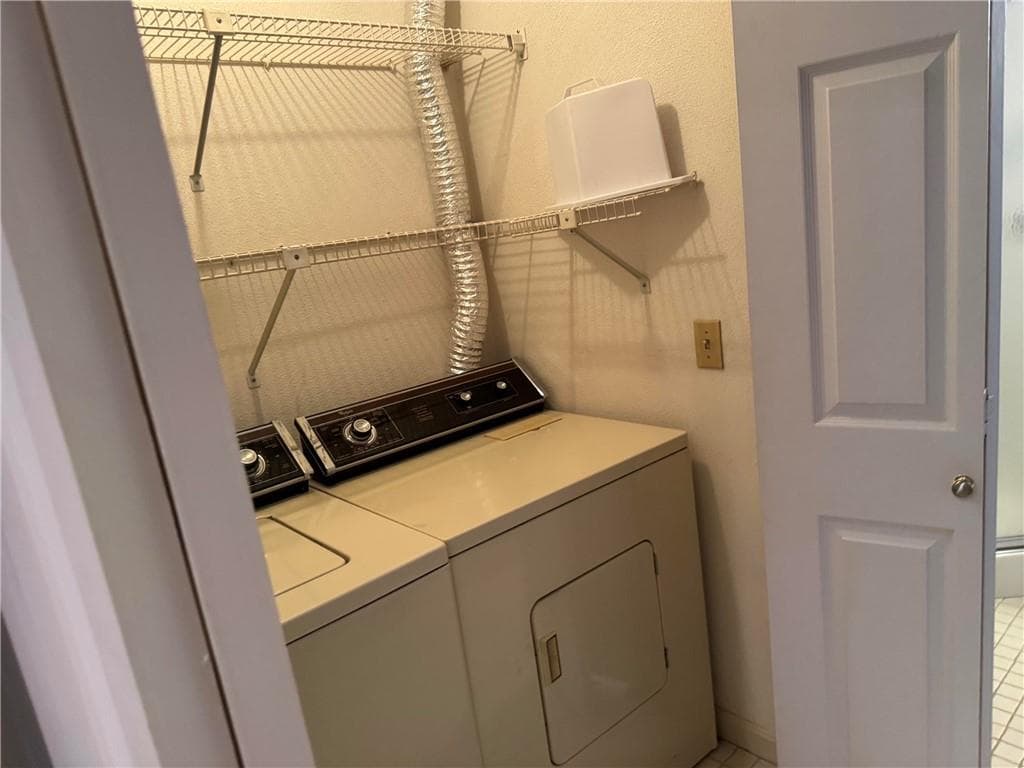 Condominium at 66 Nipmuc Trail UNIT F, North Providence, photo 19 of 39