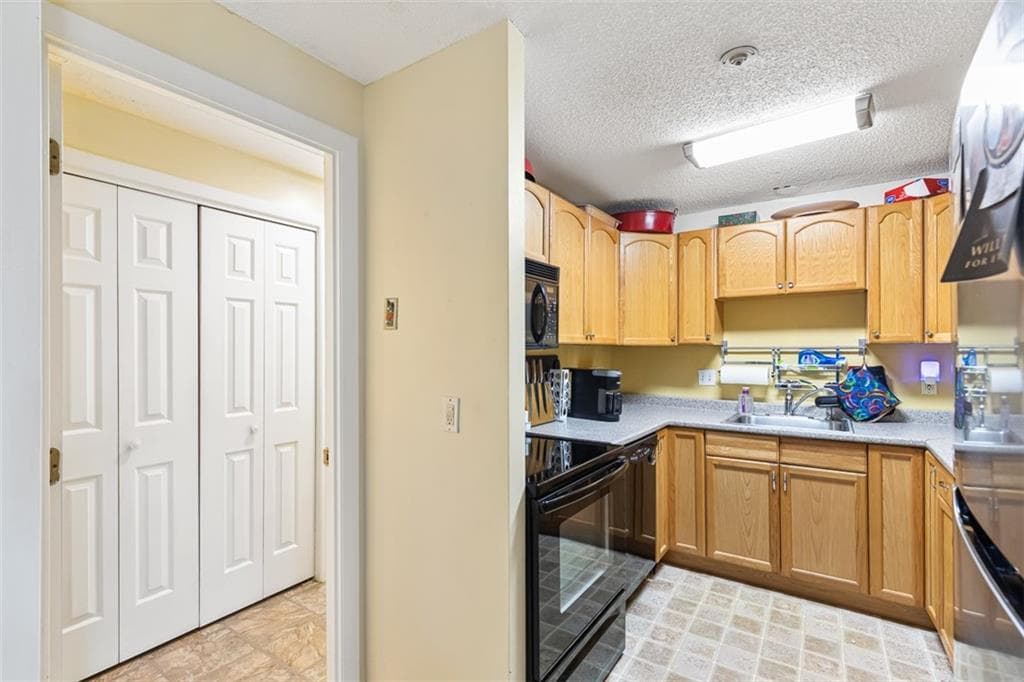 66 Girard Avenue UNIT 223 photo 26