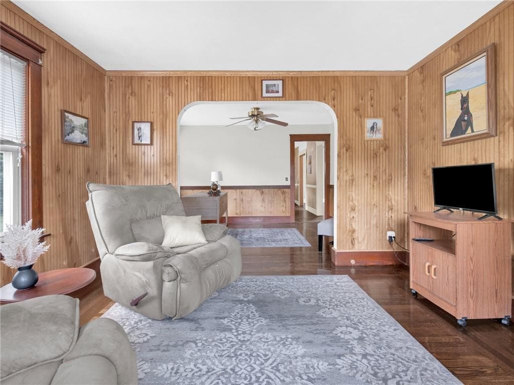 Single Family Residence at 3 Diana Avenue, Smithfield, photo 7 of 26