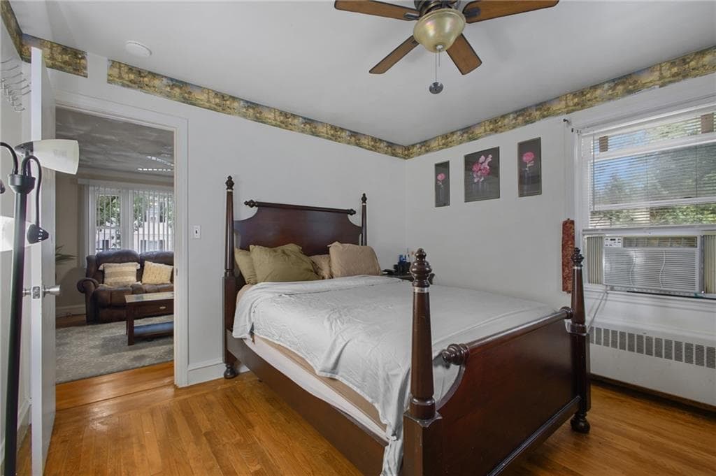 402 Webster Avenue photo 3