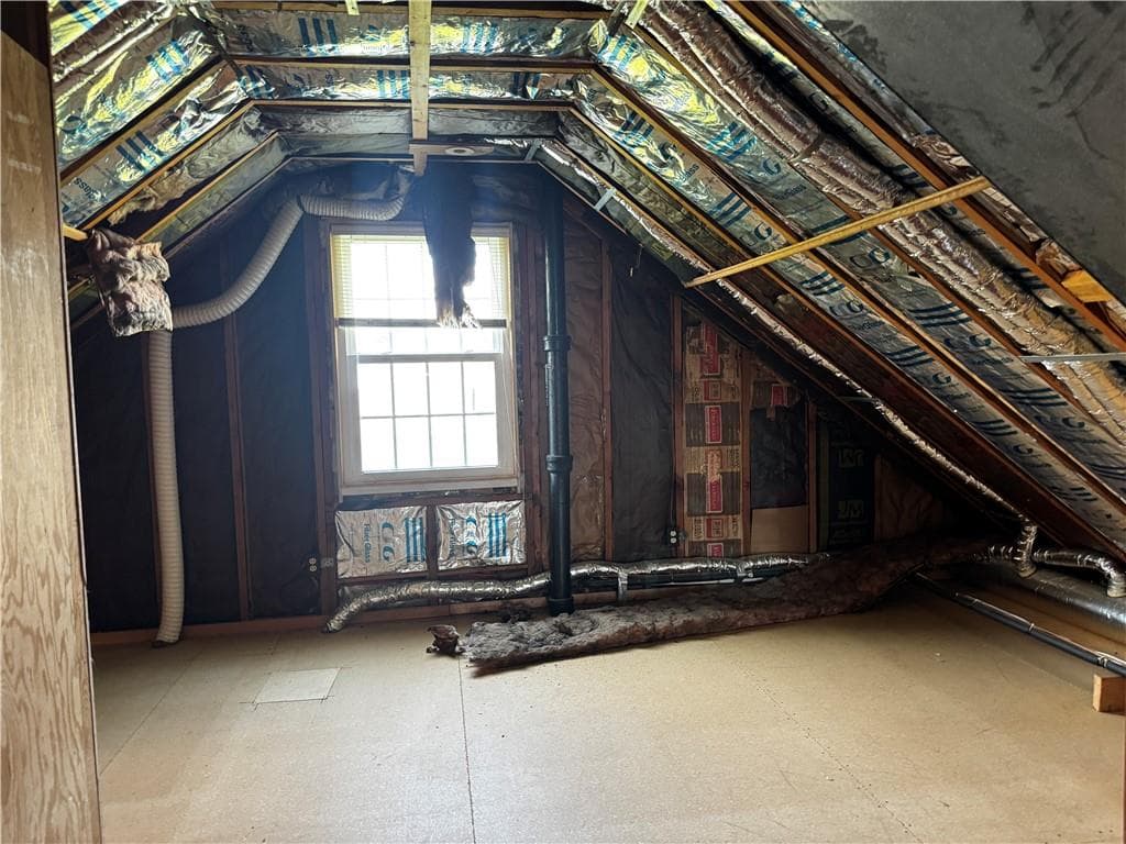 Single Family Residence at 415 George Waterman Road, Providence, photo 26 of 30