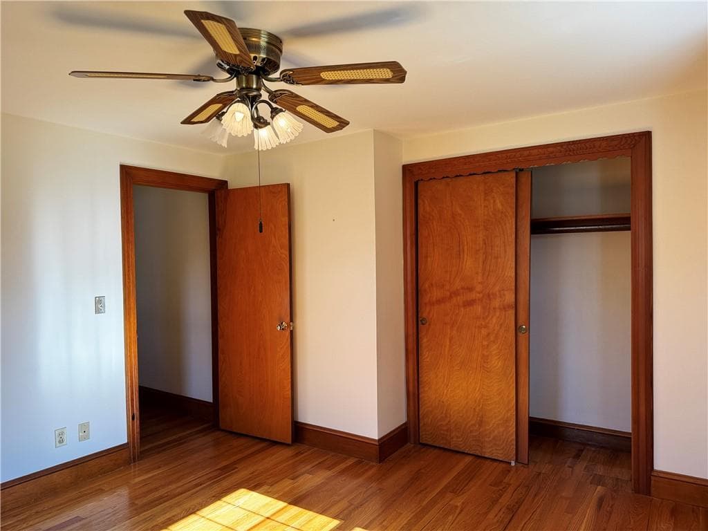 Single Family Residence at 415 George Waterman Road, Providence, photo 15 of 30
