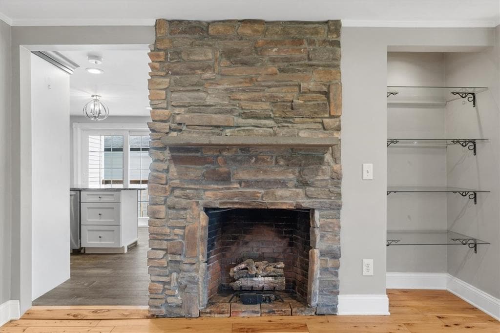 Single Family Residence at 513 Woonasquatucket Avenue, North Providence, photo 17 of 49